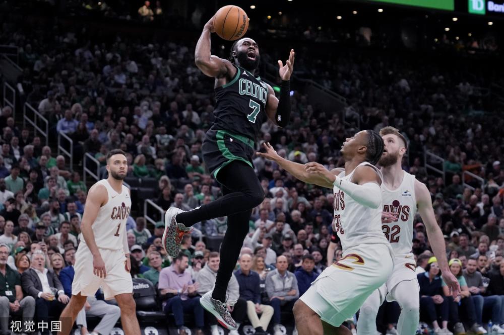 他们不仅在 他们不仅在