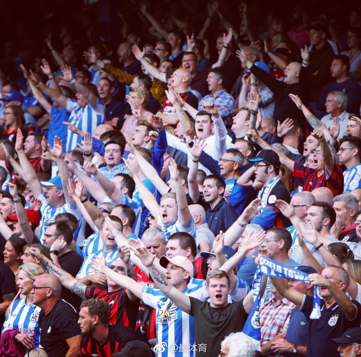 冷静自若地 冷静自若地