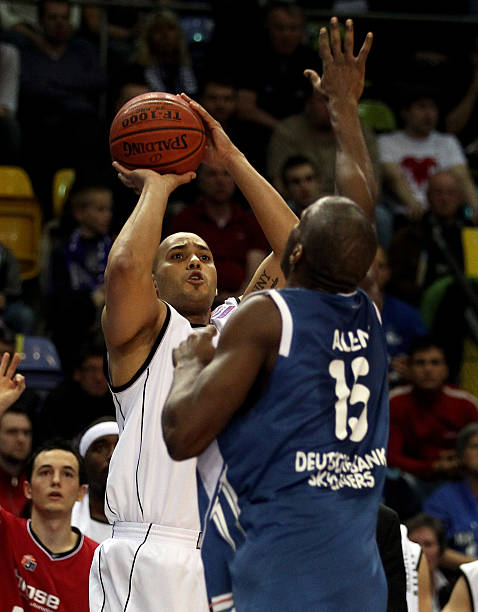 更彰显了球 更彰显了球